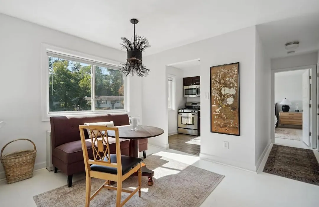 Boutique Flats On Fort Scott Drive -1Br Exec Suites, Free Parking-1